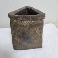 作家物　陶器　花瓶　三角形　焼き物　自然窯　糸島　村上誠吉作のサムネイル