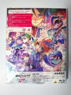 劇場版 マクロスΔ 絶対LIVE / 短編 マクロスF 時の迷宮 Blu-rayのサムネイル