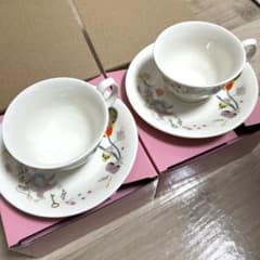 GODIVA オリジナル カップ&ソーサー ２個セットのサムネイル