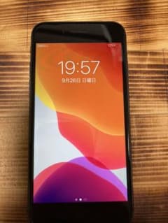 iPhone 8 Space Gray 64 GB SIMフリーのサムネイル