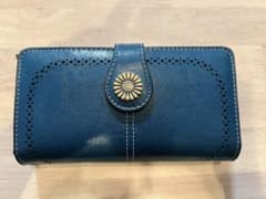 ファスナー付き長財布 グリーン 「美品」のサムネイル