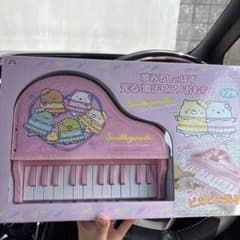 夢みるしっぽず 光る電子ピアノおもちゃ ピアノ すみっコぐらし - メルカリ