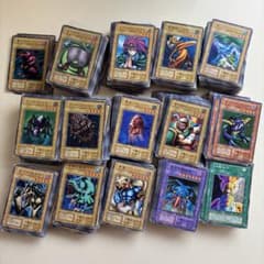 遊戯王　初期　1期　まとめ売り　スーパーレア以上　1600枚　引退品 遊戯王 初期 1期 まとめ売り スーパーレア以上 1600枚 引退品