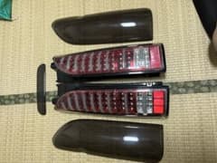 200系ハイエース.レジアス　テールランプのサムネイル