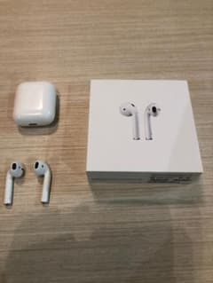Apple AirPods 第1世代のサムネイル