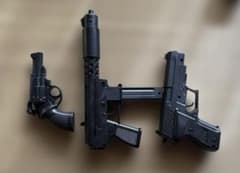 ブラックトイガンセット 3点 - メルカリ