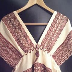 刺繍ワンピースのサムネイル