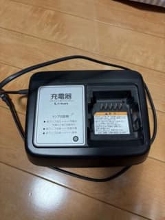 YAMAHA ブリヂストン バッテリー充電器 - メルカリ