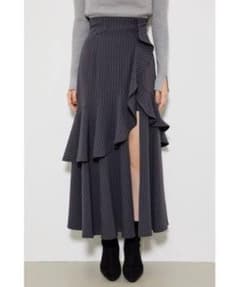 rienda フリルスリットハイウエストスカートショートパンツ 春服のサムネイル