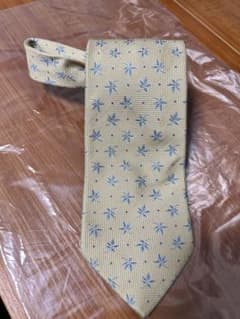 【人気】Hermes　エルメス　黄色　総柄　ネクタイ　フォーマルのサムネイル
