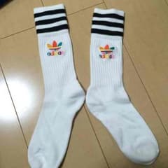 adidas❤️くつしたのサムネイル
