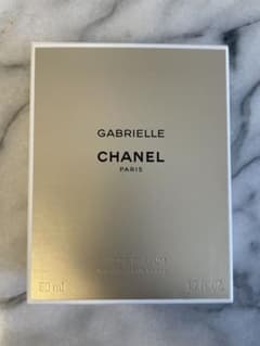 各ブランド　香水　空き箱のサムネイル