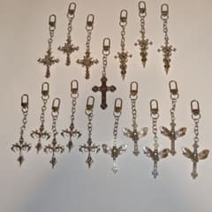 ゴシック調 十字架 キーホルダー まとめ売りのサムネイル