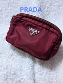 PRADA プラダ　ナイロン　ポーチ　小物入れ　ボルドー　ワインレッドのサムネイル
