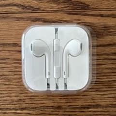 Apple 純正有線イヤホンEarPods 3.5mmヘッドホンジャックのサムネイル