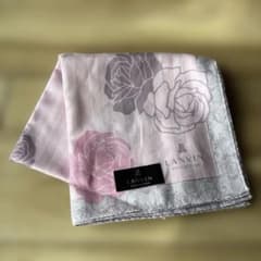 新品未使用　LANVIN COLLECTION ハンカチ ローズ柄のサムネイル