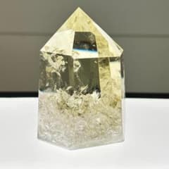 高透明度シトリンファントムクォーツ ポイント 181g ポリッシュ 高透明度シトリンファントムクォーツ ポイント 181g ポリッシュ - メルカリ