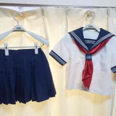 美品  セーラー服のサムネイル
