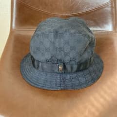 GUCCIバケットハットのサムネイル