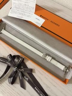 Apple Watch Hermès ドゥブルトゥール アトラージュ 新品未使用のサムネイル