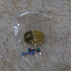 新品 と 中古の ボディーピアス 5点セットのサムネイル