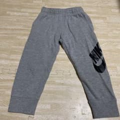 NIKE スウェットパンツ　XS 3〜4YRSのサムネイル
