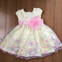 ドレスのサムネイル