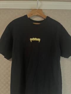 シュプリーム　supreme Tシャツ　19ss グリルズ　黒のサムネイル