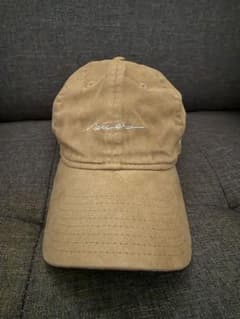 【New Era】 フェイクスエード キャップ ベージュのサムネイル