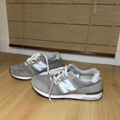 New Balance 565 グレー スニーカーのサムネイル