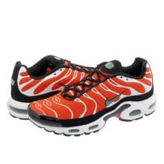 NIKE AIR MAX PLUS 海外限定のサムネイル