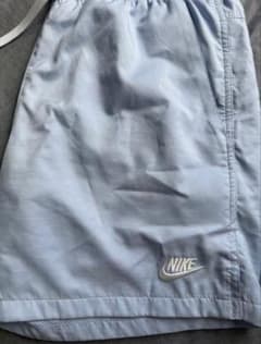 Nike ライトブルー ショートパンツのサムネイル