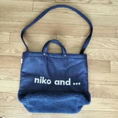 niko and ... トートバッグ ネイビー ボアのサムネイル