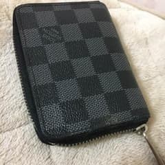 LOUIS VUITTON 財布のサムネイル