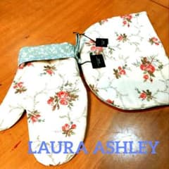 LAURA ASHLEY ティーコージー  ミトンのサムネイル