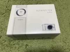 OLYMPUS PEN E−PL9 ダブルズームキット BLACKのサムネイル