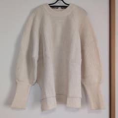 【ミッキー様専用】Bonjour Sagan アイボリー 白 長袖セーターMのサムネイル