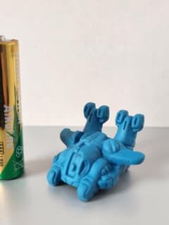 ガンダム　ガ·ゾウム飛行形態　消しゴムのサムネイル