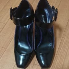 ピンキー&ダイアン パンプスのサムネイル