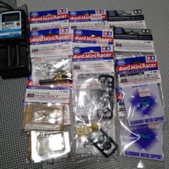 タミヤ ミニ四駆 グレードアップパーツ 充電器 まとめ売り - メルカリ