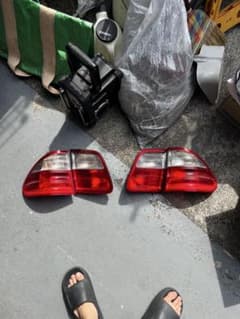 中古純正W210Eクラス テールランプ 左右１セット Eクラスワゴンテールライト 中古純正W210Eクラス テールランプ 左右1セット Eクラスワゴンテール