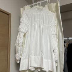 （最終値下げ）LANVIN en Bleu ホワイトシャツ Mのサムネイル