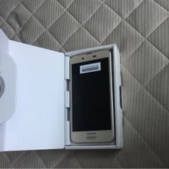 AQUOS sense sh-01k  simフリー 未使用品のサムネイル