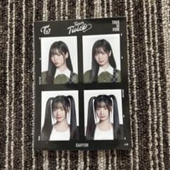 TWICE THIS IS FOR ダヒョン　証明写真のサムネイル