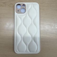 iPhone13用ケース キルティングデザイン ホワイトのサムネイル