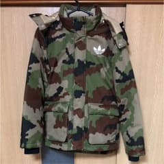 アディダスオリジナルス ダウンジャケット Mのサムネイル