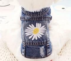 デニム犬用ジャケット デイジー刺繍のサムネイル