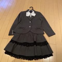 入学式 女の子 スーツのサムネイル