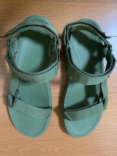 teva スポーツサンダルのサムネイル