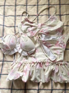 花柄セパレート水着 Mサイズのサムネイル